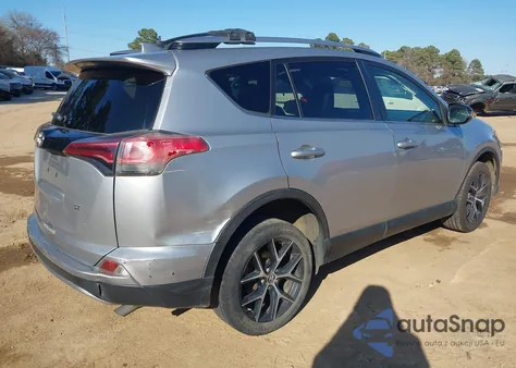 2018 Toyota Rav4 Se из США, поврежденный, VIN JTMNFREV5JJ190953